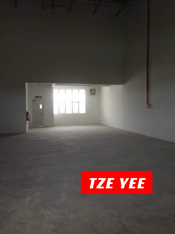 BATU KAWAN TERRACE LIGHT INDUSTRIAL FACTORY WAREHOUSE RENT 3,637SF - photo 3