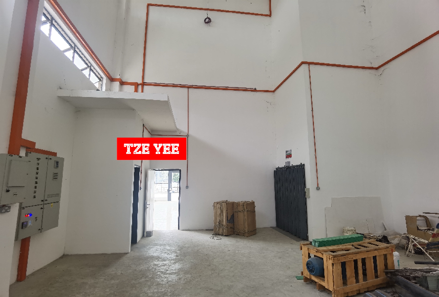 SUNGAI BAKAP VALDOR SEMI-D FACTORY WAREHOUSE RENT 13,500FT CEILING HEIGHT 32FT - photo 7
