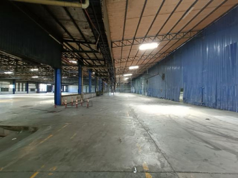 BUKIT MINYAK DETACHED FACTORY WAREHOUSE RENT 243,936SF 4000AMP - photo 4