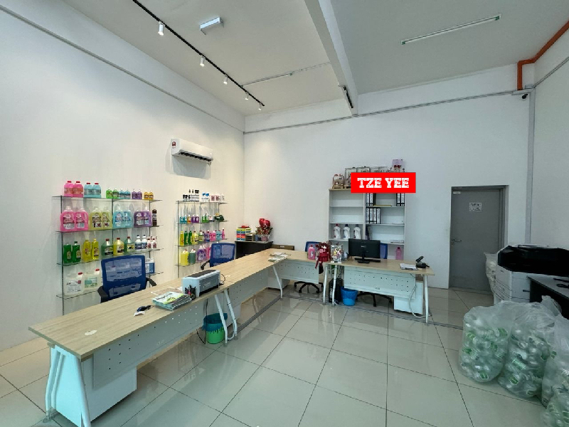 NEAR BUKIT MINYAK LIGHT INDUSTRIAL FACTORY WAREHOUSE FOR RENT CEILING HEIGHT 40FT - photo 6