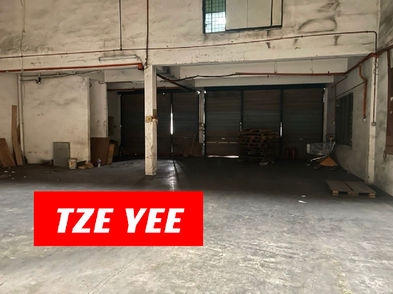 BUTTERWORTH LIGHT INDUSTRIAL FACTORY WAREHOUSE FOR RENT 6,360SF CEILING HEIGHT 25FT - photo 2