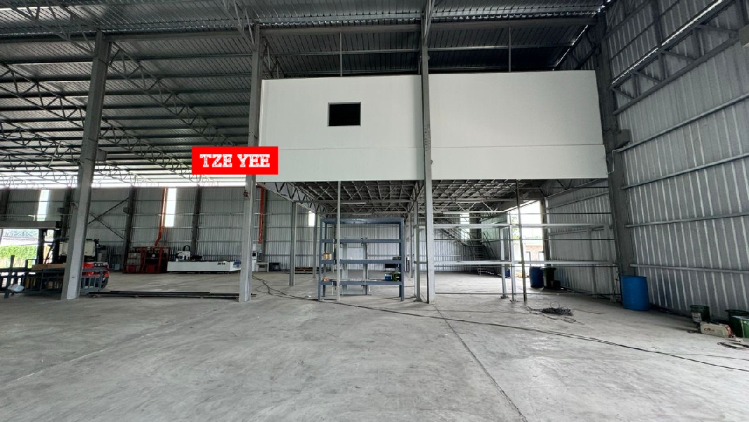 SUNGAI BAKAP FACTORY WAREHOUSE FOR RENT - photo 3