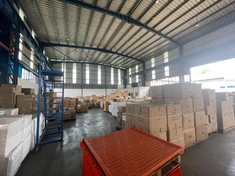 BUKIT MINYAK FACTORY WAREHOUSE FOR RENT 35,000SF CEILING HEIGHT 33FT - photo 3