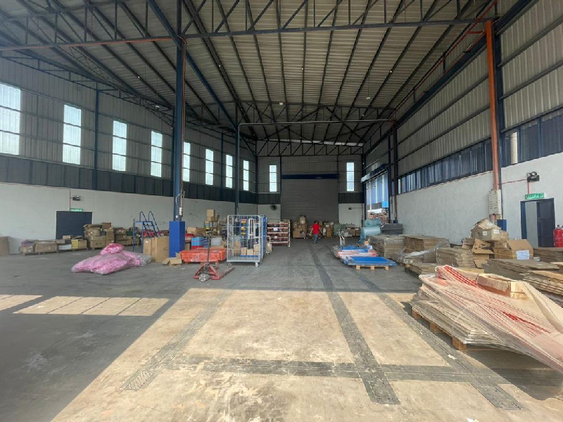 BUKIT MINYAK FACTORY WAREHOUSE FOR RENT 35,000SF CEILING HEIGHT 33FT - photo 7