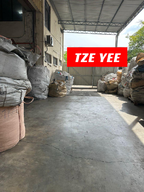 JURU NEAR BUKIT MINYAK LIGHT INDUSTRIAL FACTORY WAREHOUSE FOR SALE 6,000SF EXTENDED UNIT - photo 3