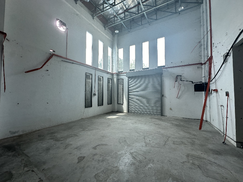 BUKIT MINYAK NEAR JURU SEMI-D FACTORY WAREHOUSE FOR RENT 5,000SF - photo 3