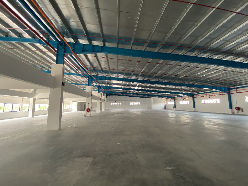 BATU KAWAN INDUSTRIAL PARK 2 STOREY BRAND NEW FACTORY WAREHOUSE FOR RENT 60,000SF POWER 1000AMP - photo 3