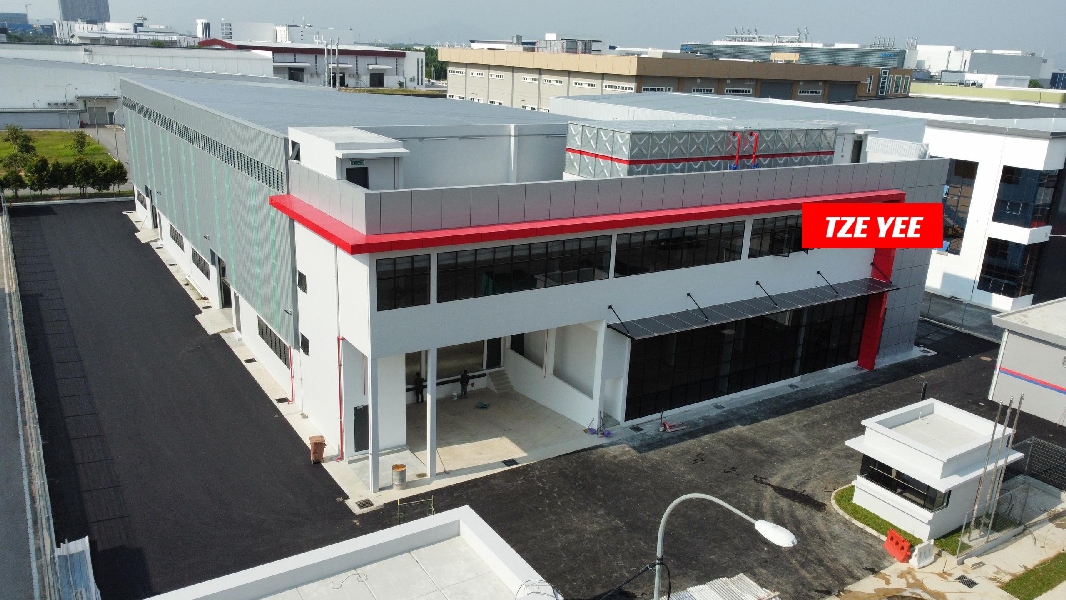 BATU KAWAN INDUSTRIAL PARK DETACHED FACTORY WAREHOUSE 46,370SF HEIGHT 30FT - photo 11