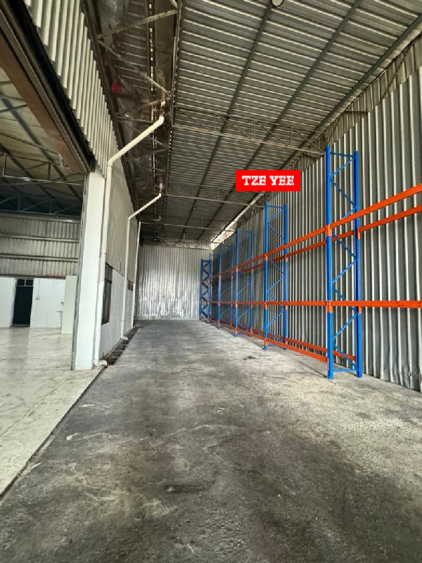JURU NEAR BUKIT MINYAK FACTORY WAREHOUSE 6,000SF - photo 2