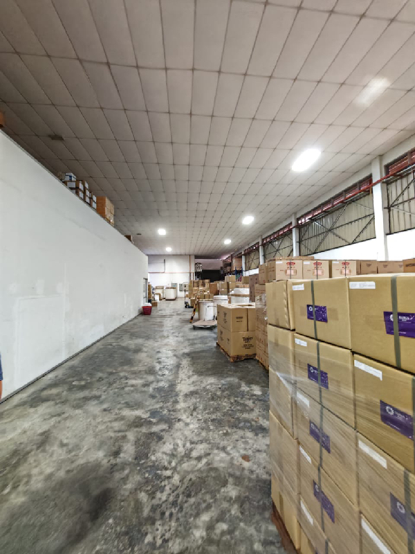 NIBONG TEBAL NEAR BATU KAWAN DETACHED FACTORY WAREHOUSE FOR RENT 25,370SF RARE UNIT - photo 2