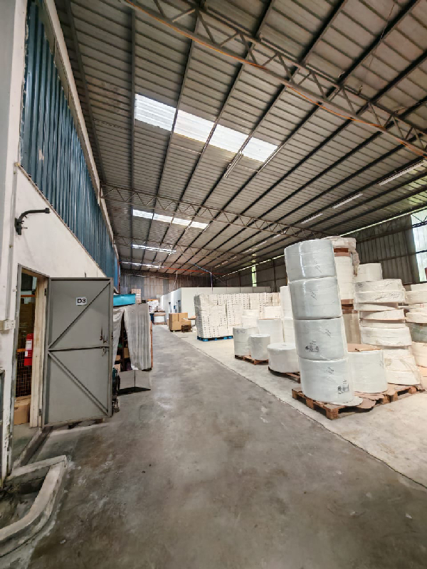 NIBONG TEBAL NEAR BATU KAWAN DETACHED FACTORY WAREHOUSE FOR RENT 25,370SF RARE UNIT - photo 3
