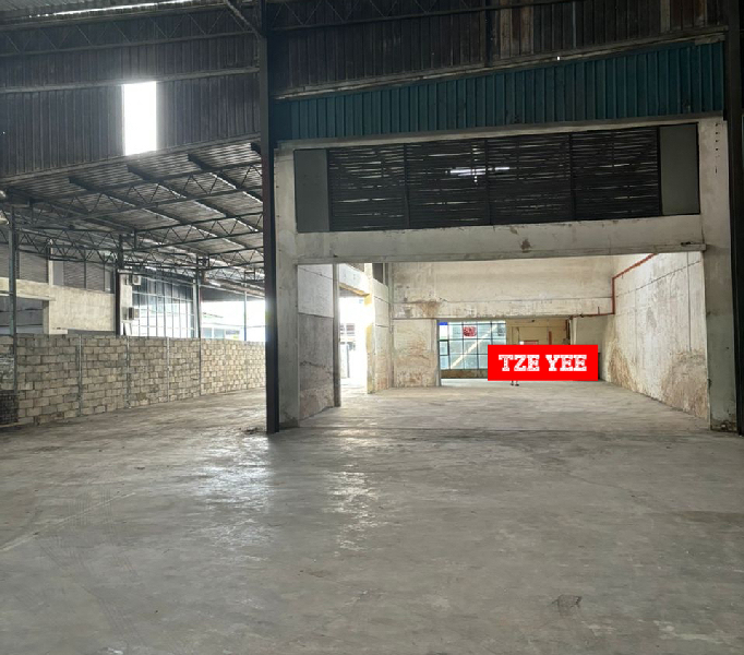 SUNGAI BAKAP NEAR SIMPANG AMPAT FACTORY WAREHOUSE FOR RENT 8,760SF - photo 2