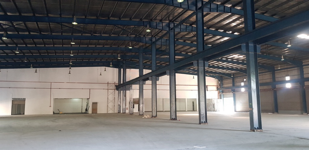 BUTTERWORTH AREA BIG DETACHED FACTORY WAREHOUSE FOR RENT - photo 3