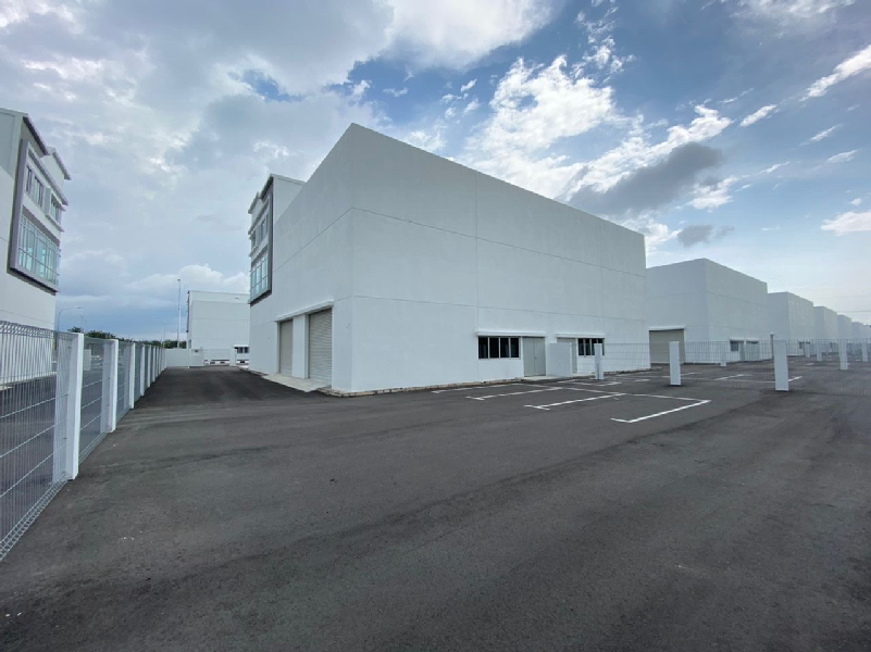GOLDEN GATEWAY SUNGAI BAKAP NEAR BATU KAWAN LIGHT INDUSTRIAL FACTORY WAREHOUSE FOR RENT - photo 3