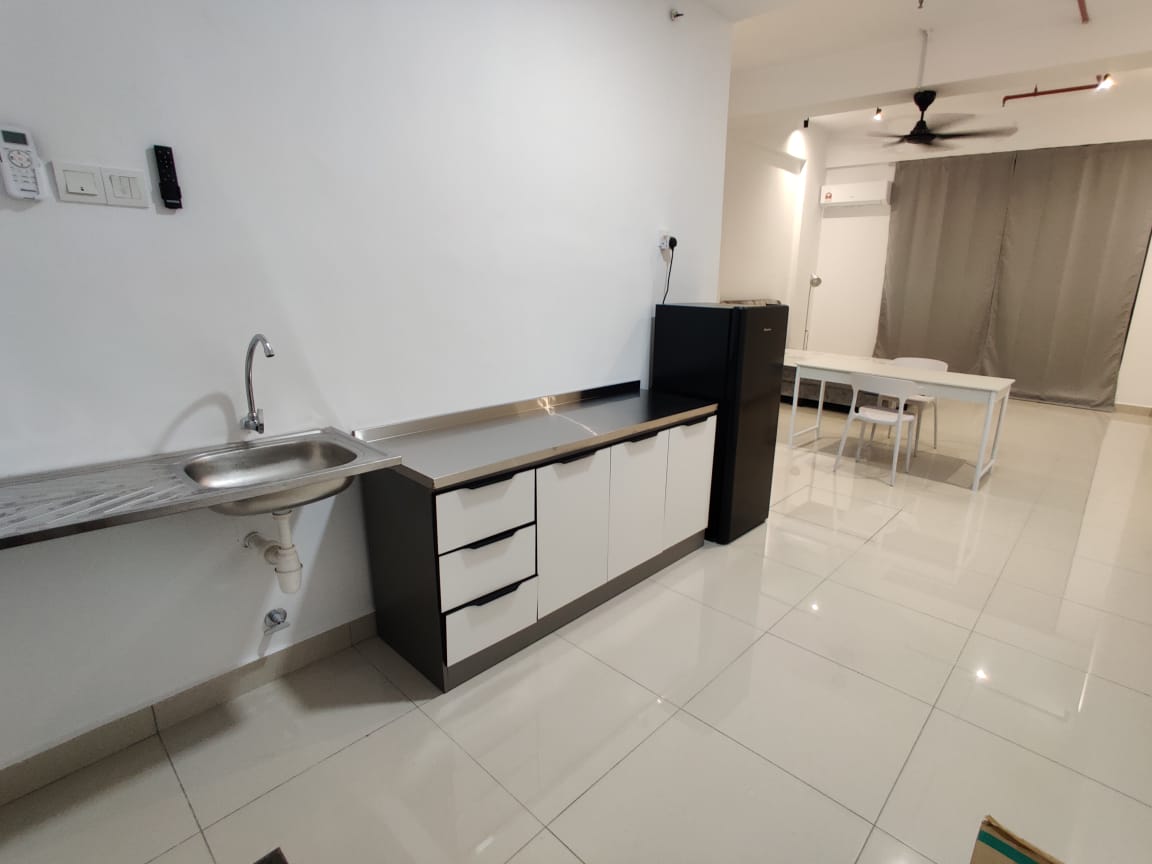 Studio Boulevard 51 For Rent By Angeline - photo 2