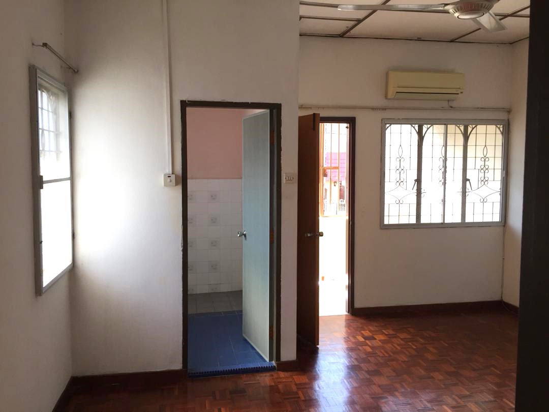 SS4 Double storey house for rent by Jayden - photo 4