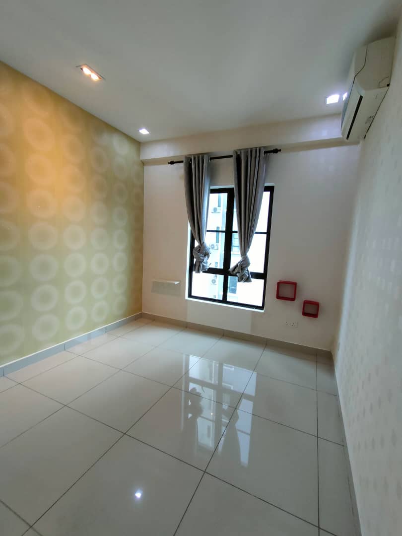 Park 51 Residency Renovated Unit By Yeevy - photo 6