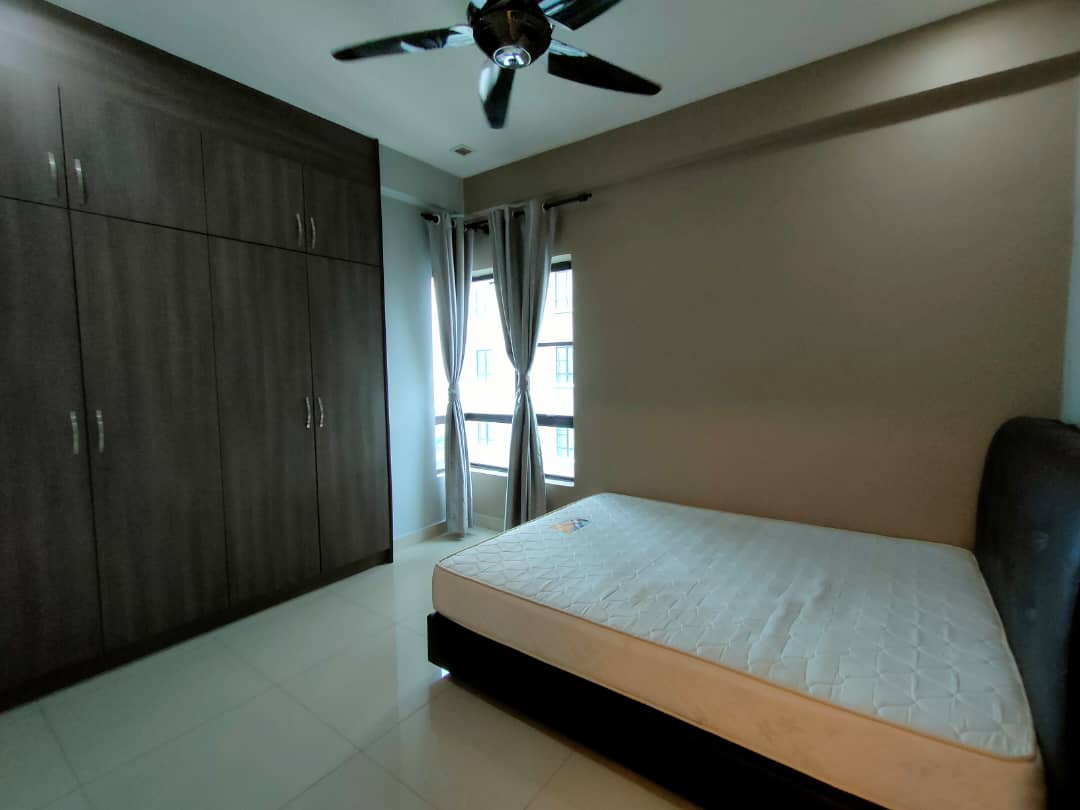 Park 51 Residency Renovated Unit By Yeevy - photo 7