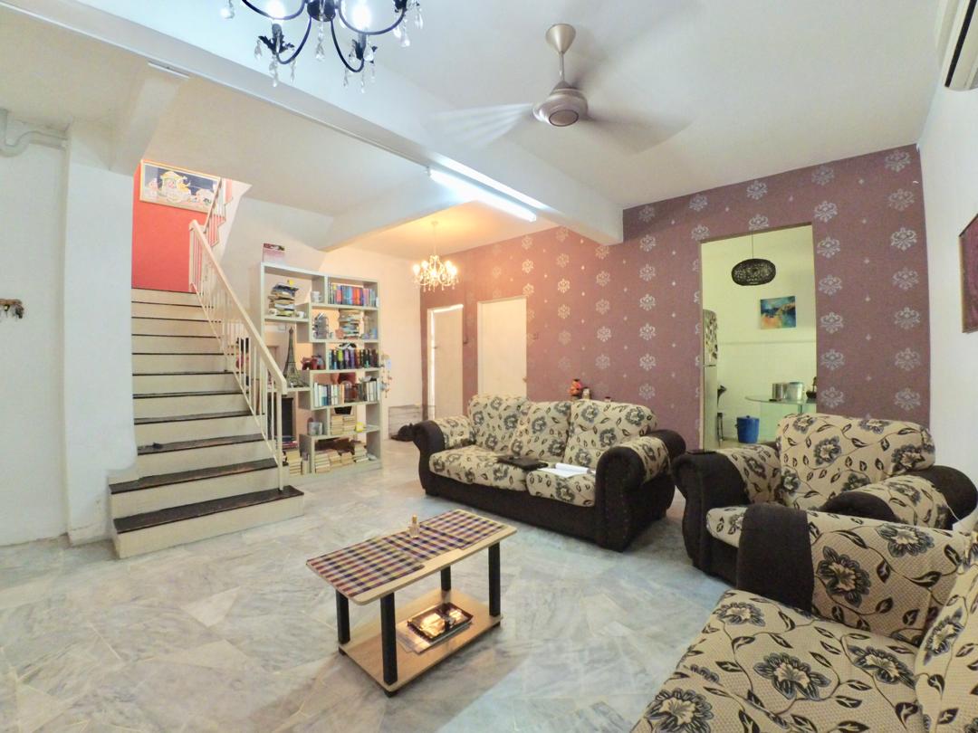 Double Storey Semi D Cluster, Taman Putra Perdana - photo 2