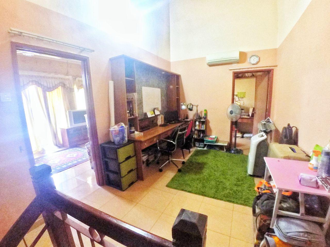 Double Storey Terrace, Jalan Suadamai , BTHO - photo 5