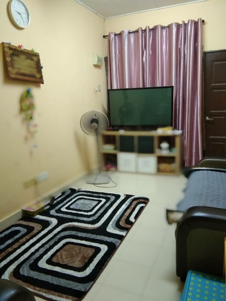 Townhouse Taman Johan Setia Klang