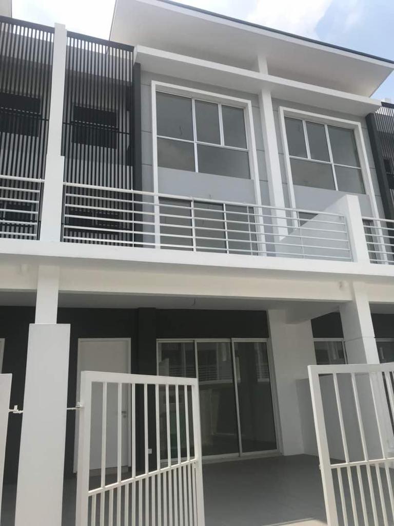 Bayu Heights 2