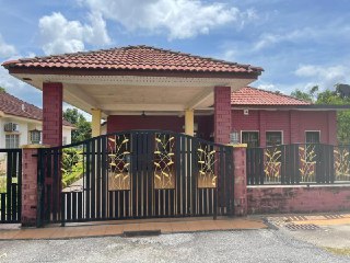 Bungalow Lavender Heights