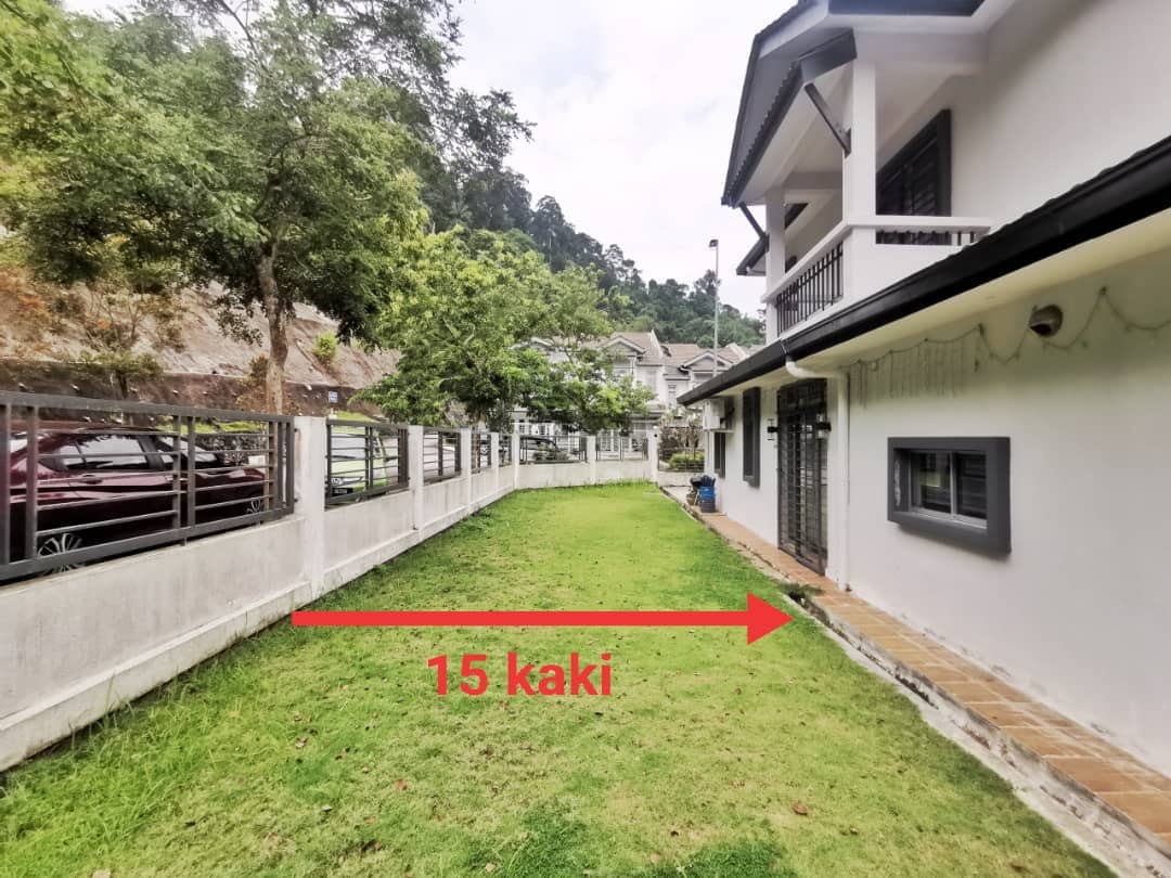 Corner Lot Terrace Taman Sierra Ukay Perdana - photo 2