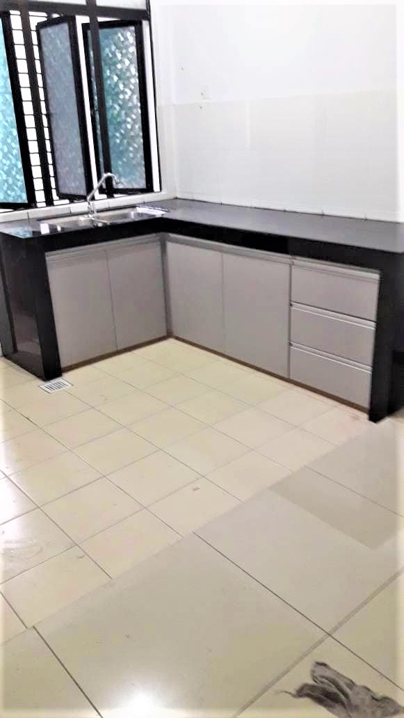 Facing Open 2 Storey Linkhouse Saujana Klia Sepang - photo 2