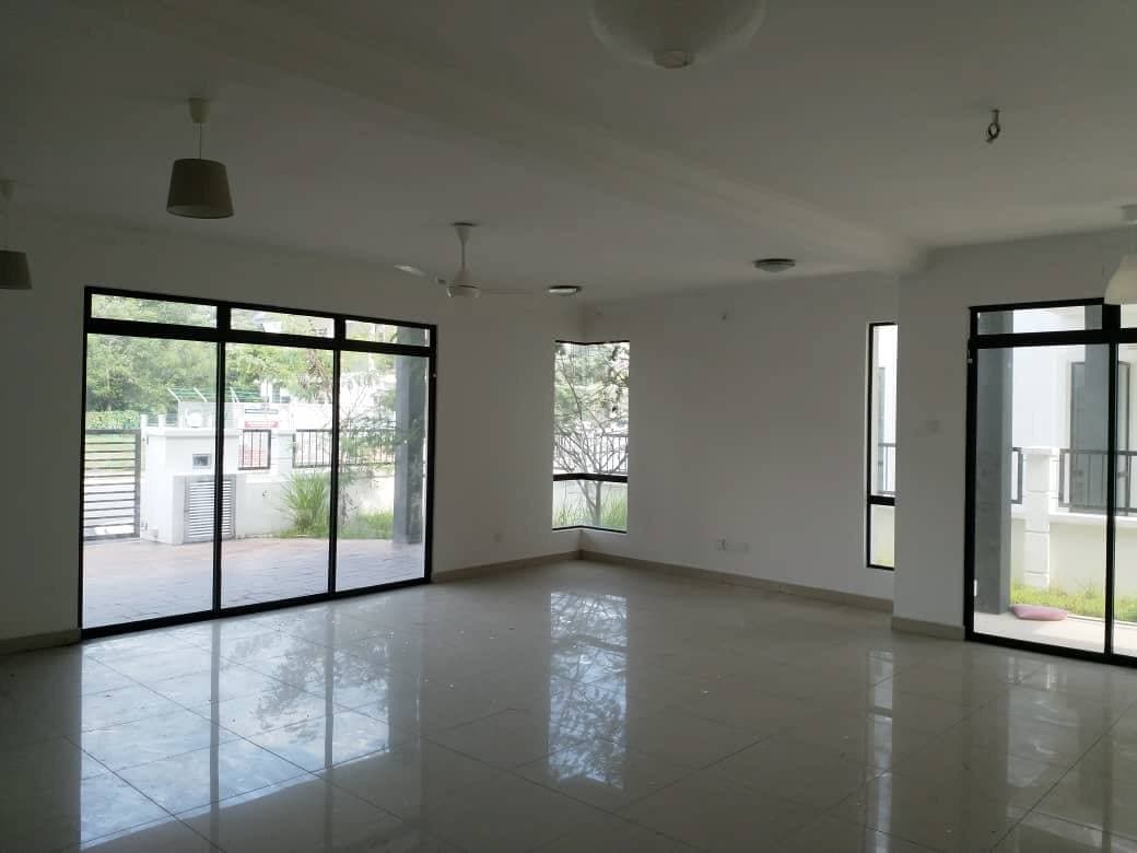 2 Storey Semi D Taman Bintang Mas Dengkil - photo 2