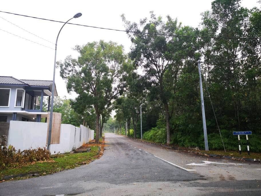 Bungalow lot 9600sft Seksyen 9 Bukit Mahkota