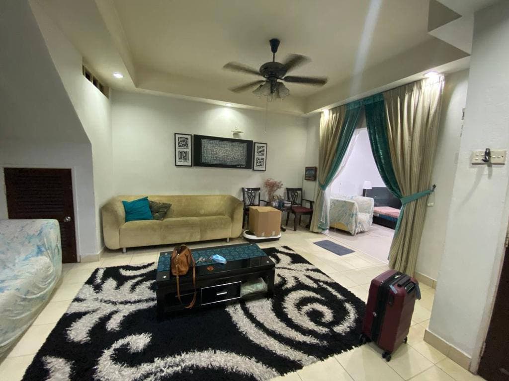 Double Storey Jalan Nova Subang Bestari - photo 2