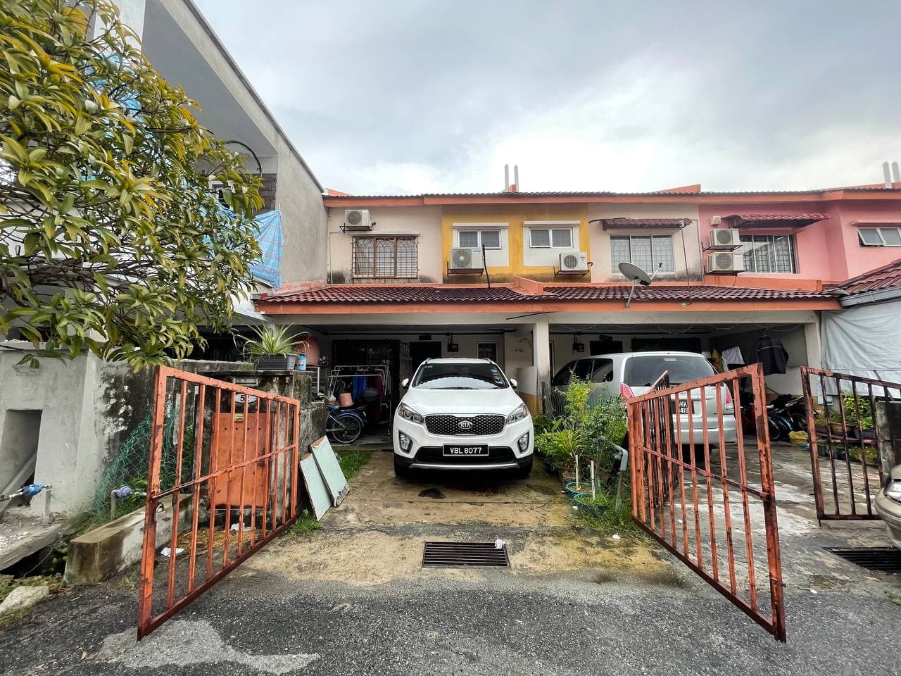Double Storey SP 6 Bandar Saujana Putra Jenjarom