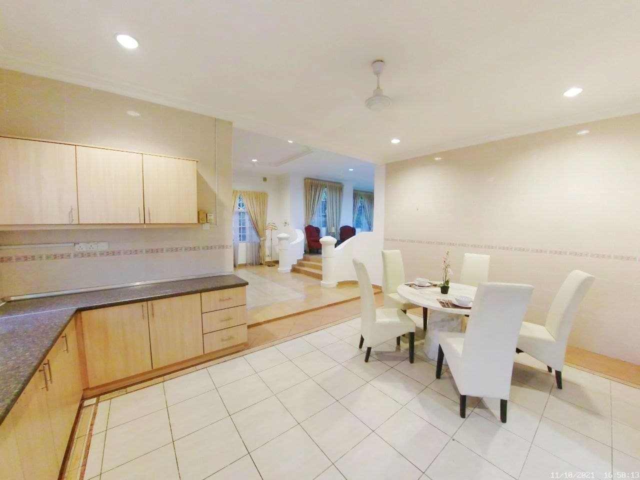 DOUBLE STOREY BUNGALOW IOI RESORT CITY PUTRAJAYA - photo 4