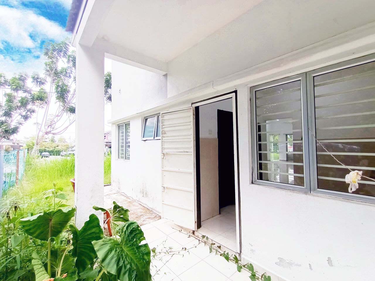 Taman Desa Seringin Nilai - photo 13