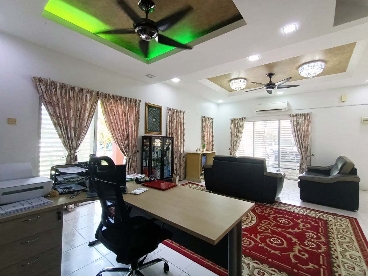 Taman Intan Dengkil - photo 4