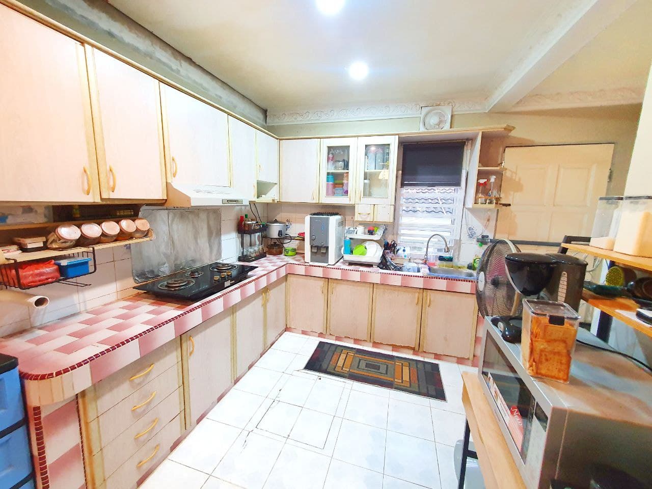 Taman Bukit Belimbing, Seri Kembangan - photo 12