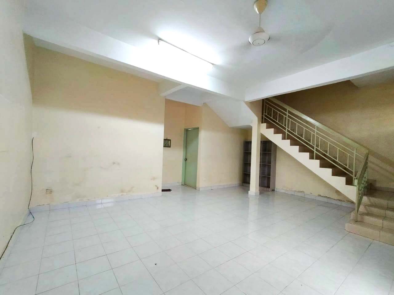 Taman Desa Anggerik Nilai - photo 3