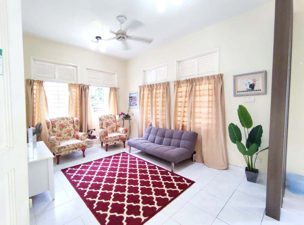 Kota Seriemas Nilai - photo 2