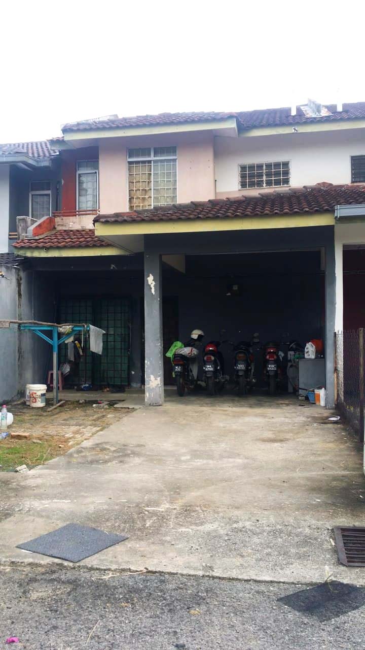Salak Tinggi Sepang