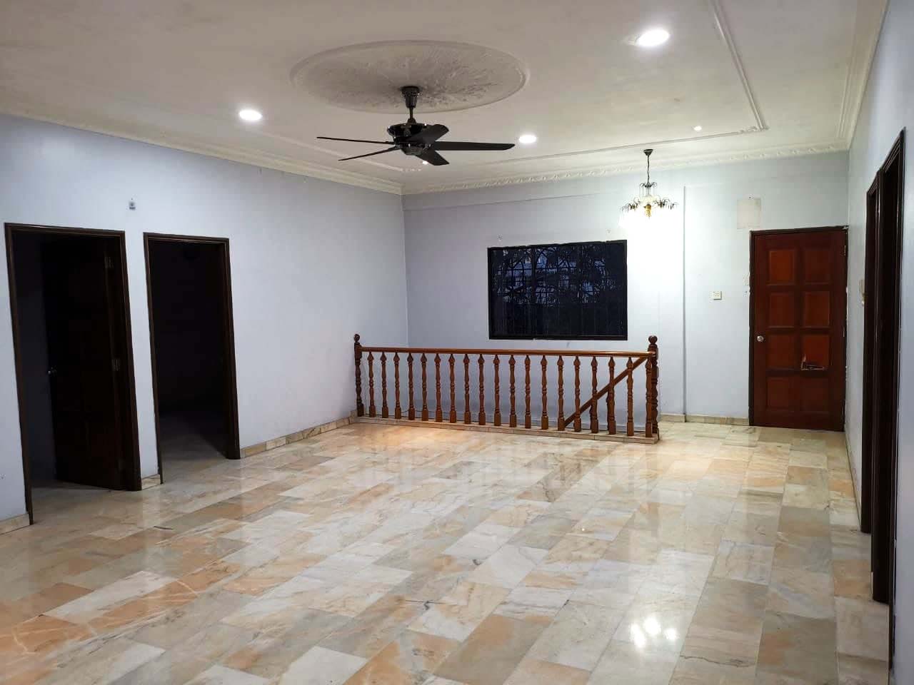 Bungalow Seri Kembangan - photo 4
