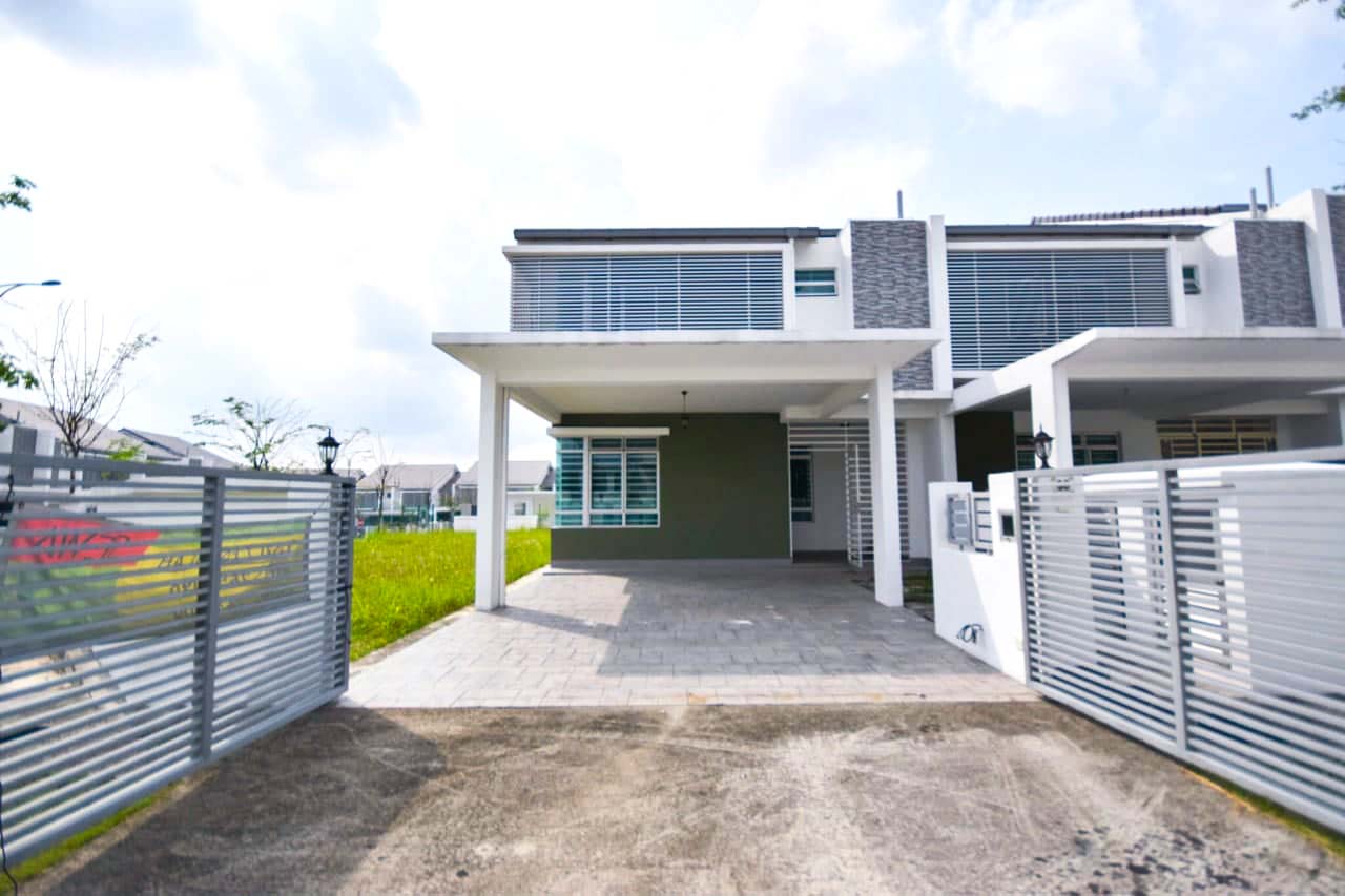 Kota SeriEmas Nilai