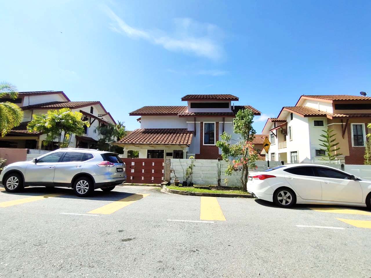 Bandar Enstek Nilai