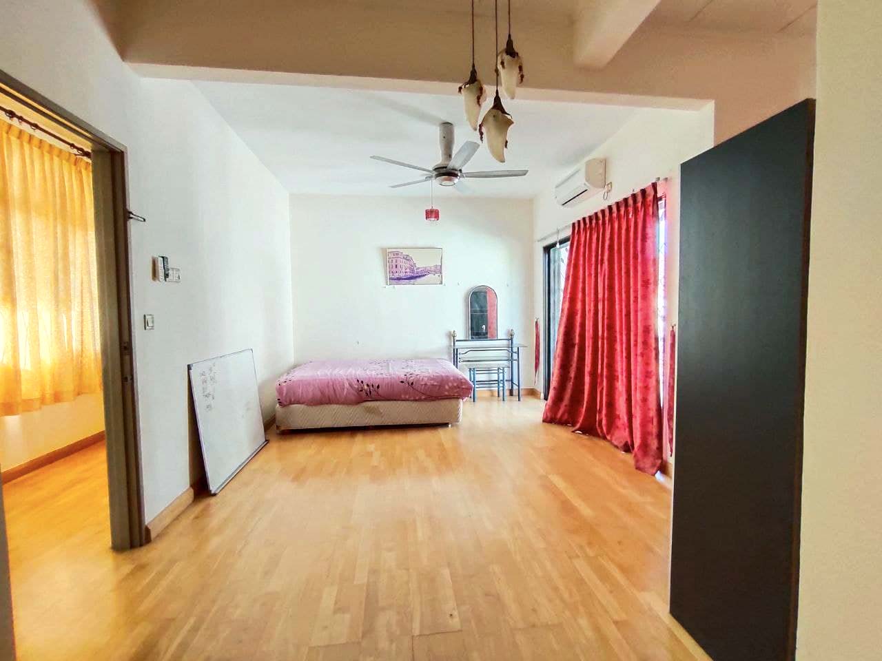 Bandar Enstek Nilai - photo 6
