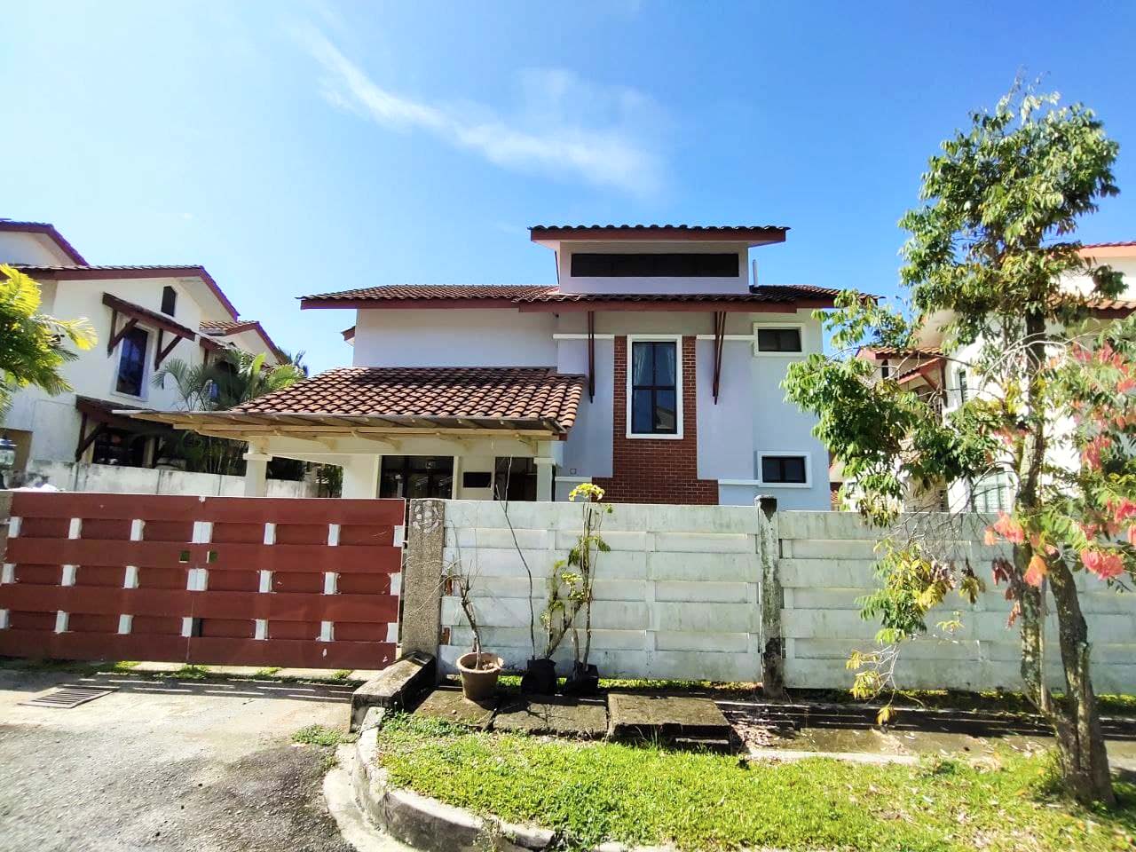 Bandar Enstek Nilai - photo 7