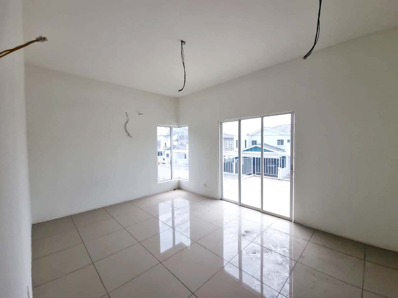 Taman Desiran Bayu Puchong - photo 7