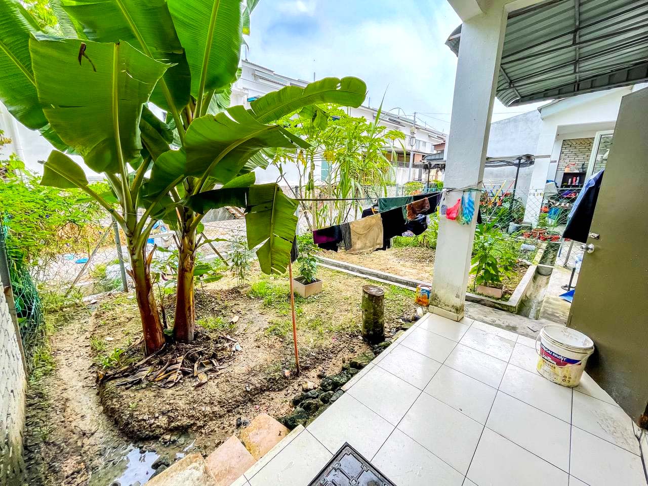 Taman Desa Seringin Nilai - photo 8