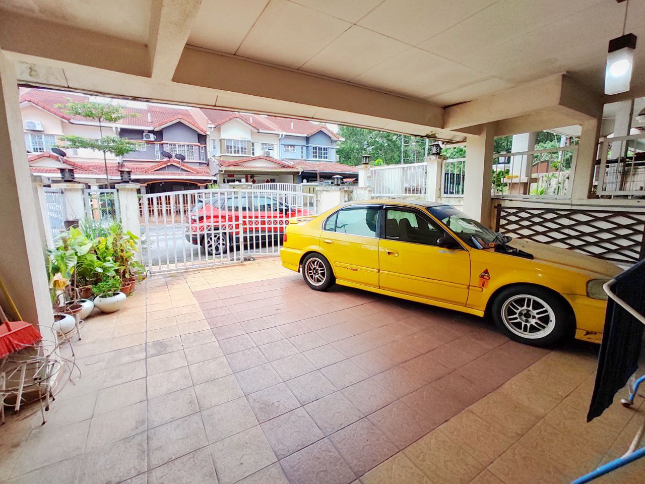 Taman Dato Demang Seri Kembangan Double Storey - photo 2