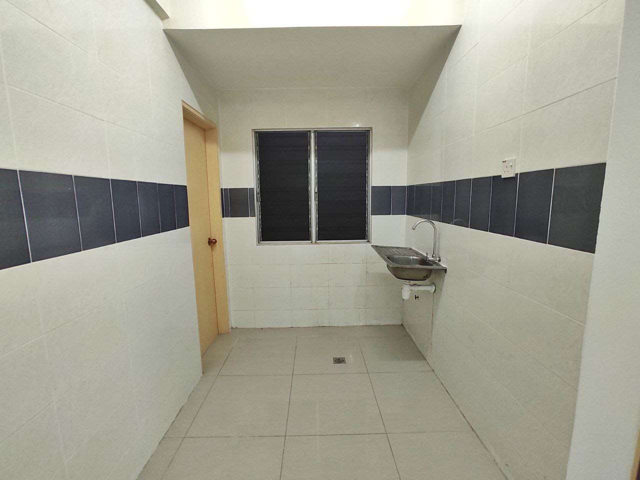 Bandar Baru Bangi Seksyen 5 Residensi Melor - photo 9
