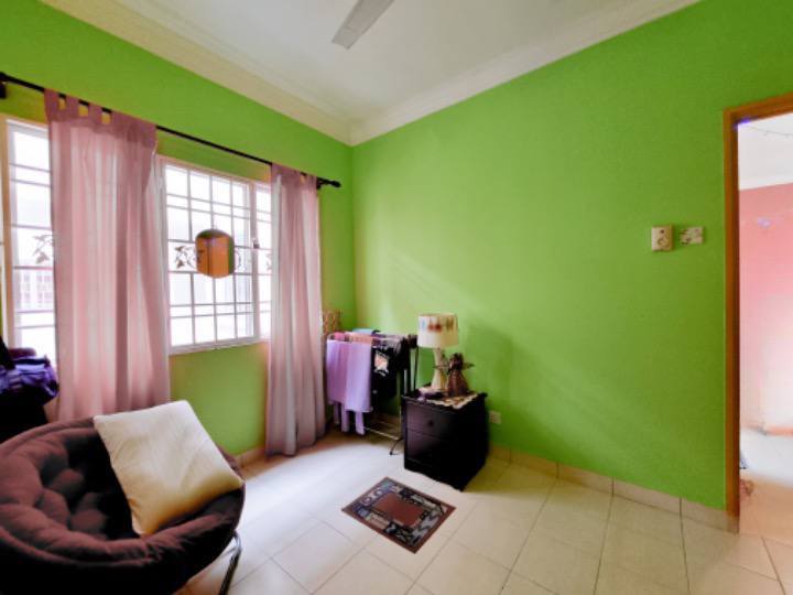 Serdang Villa Apartment Taman Bukit Serdang - photo 3